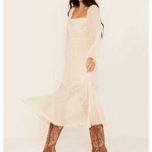 Free People Malina Maxi Dress Size Small - Free People Maxi lace overlay dress